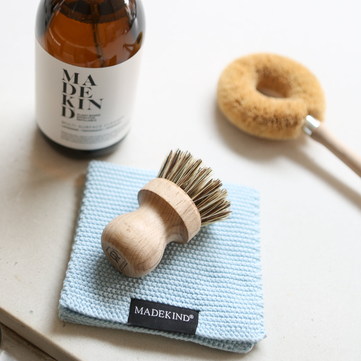 The Dirty Truth about Plastic Sponges and Brushes