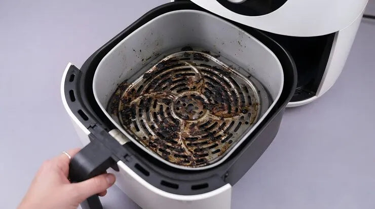 How to Properly Clean an Air Fryer: Natural and Gentle Methods