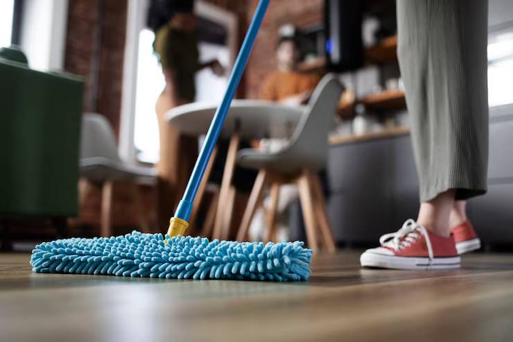 How to Clean Laminate Flooring Safely
