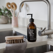 Load image into Gallery viewer, Natural lavender and geranium hand wash and natural wooden scrubbing brush
