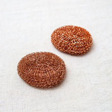 Load image into Gallery viewer, Photo of two Redecker copper scourers
