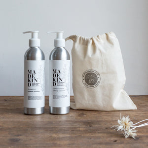 Natural and nourishing hair shampoo and conditioner in refillable aluminium bottles. The best natural shampoo for curly hair. Moisturises and conditions leaving hair cleansed and shiny. Natural, biodegradable ingredients mean it's kind to the environment and to you. The perfect gift as comes with a free cotton drawstring bag.